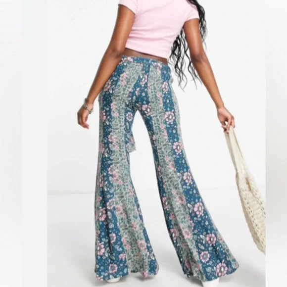 New Free People Bali Sultry Boho Flare Pants Sage  size S - Picture 2 of 8